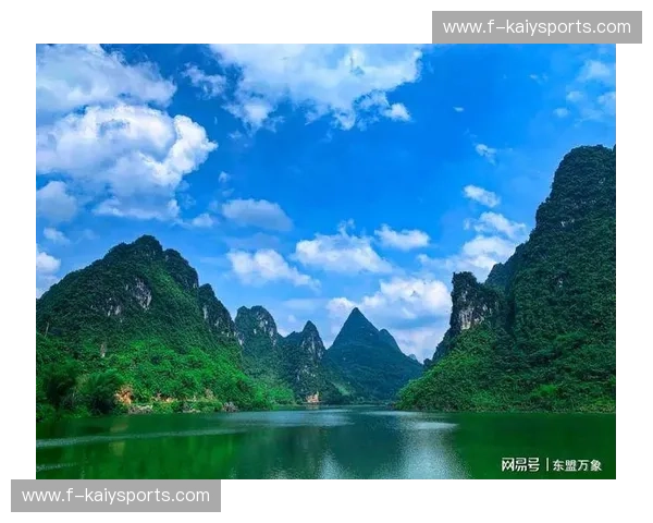 湖vs世界：在万象喧嚣中，寻回那场关于“静谧”的权力博弈